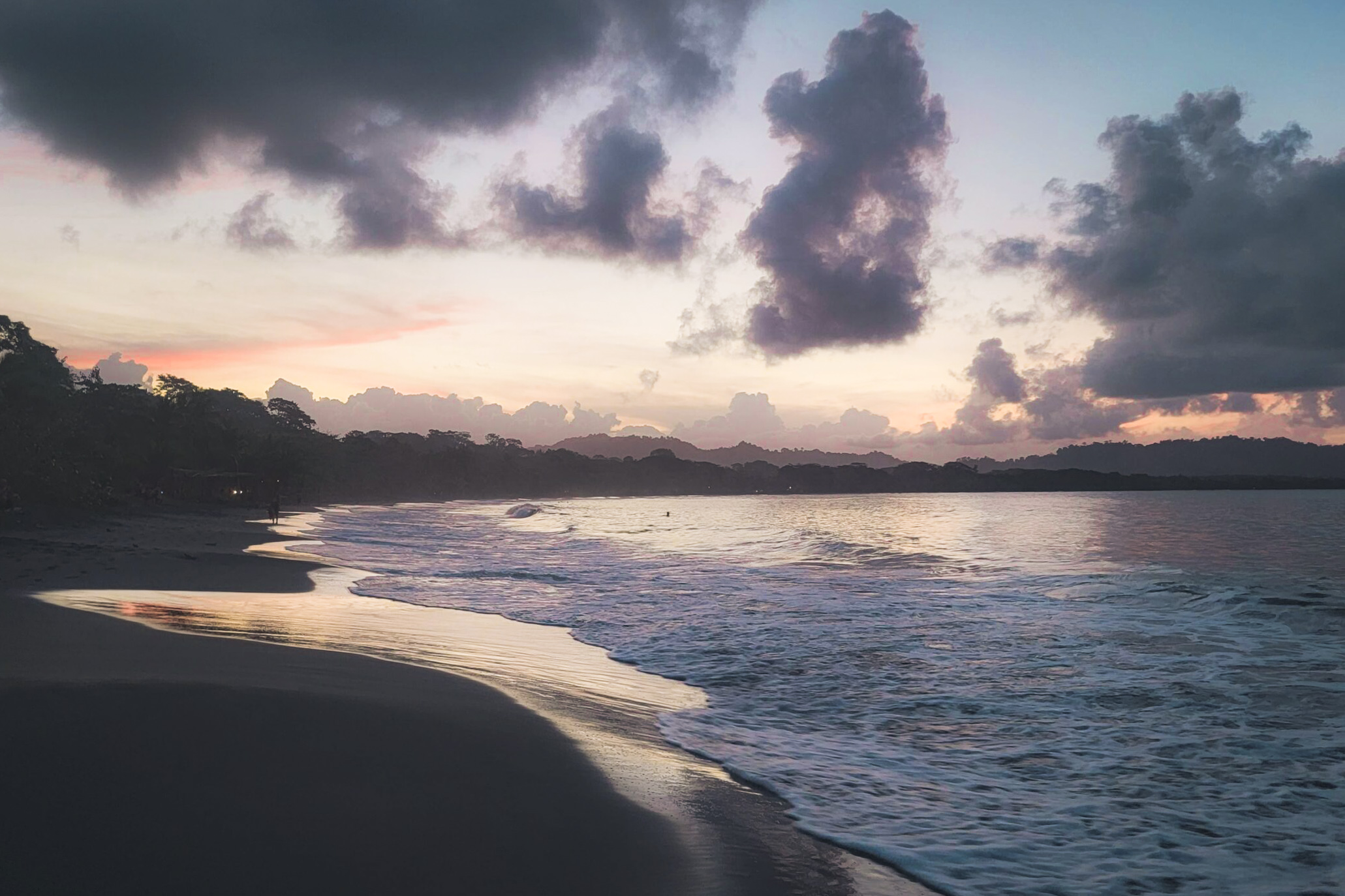 Playa Negra