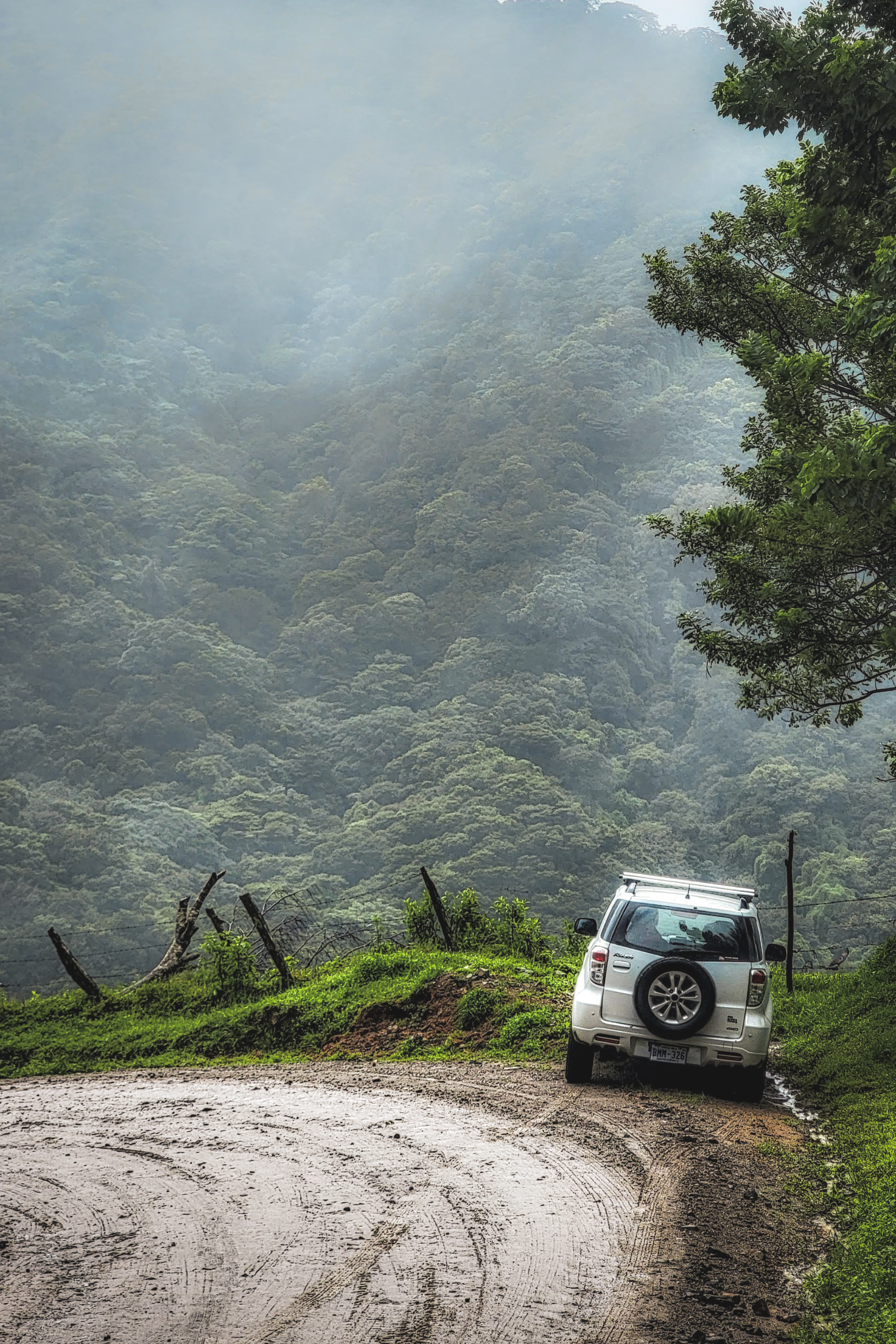 Driving in Costa Rica