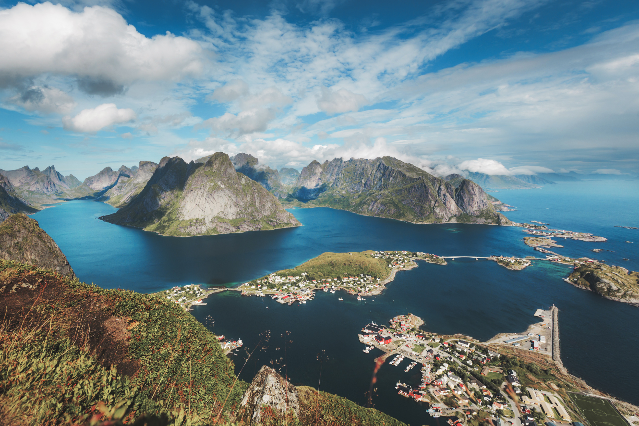 Hiking in Lofoten: Best hikes in Lofoten Islands