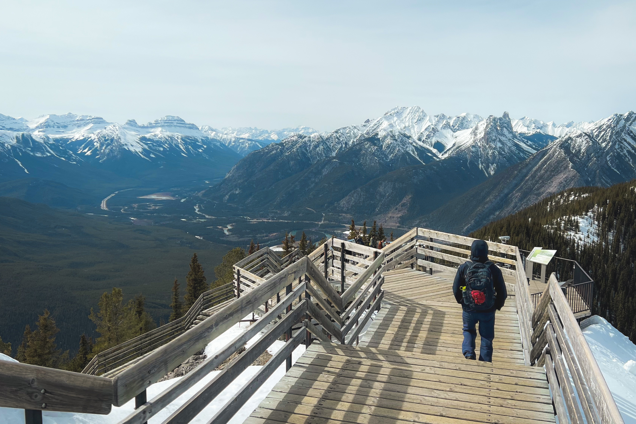 Sulphur Mountain: Banff in April