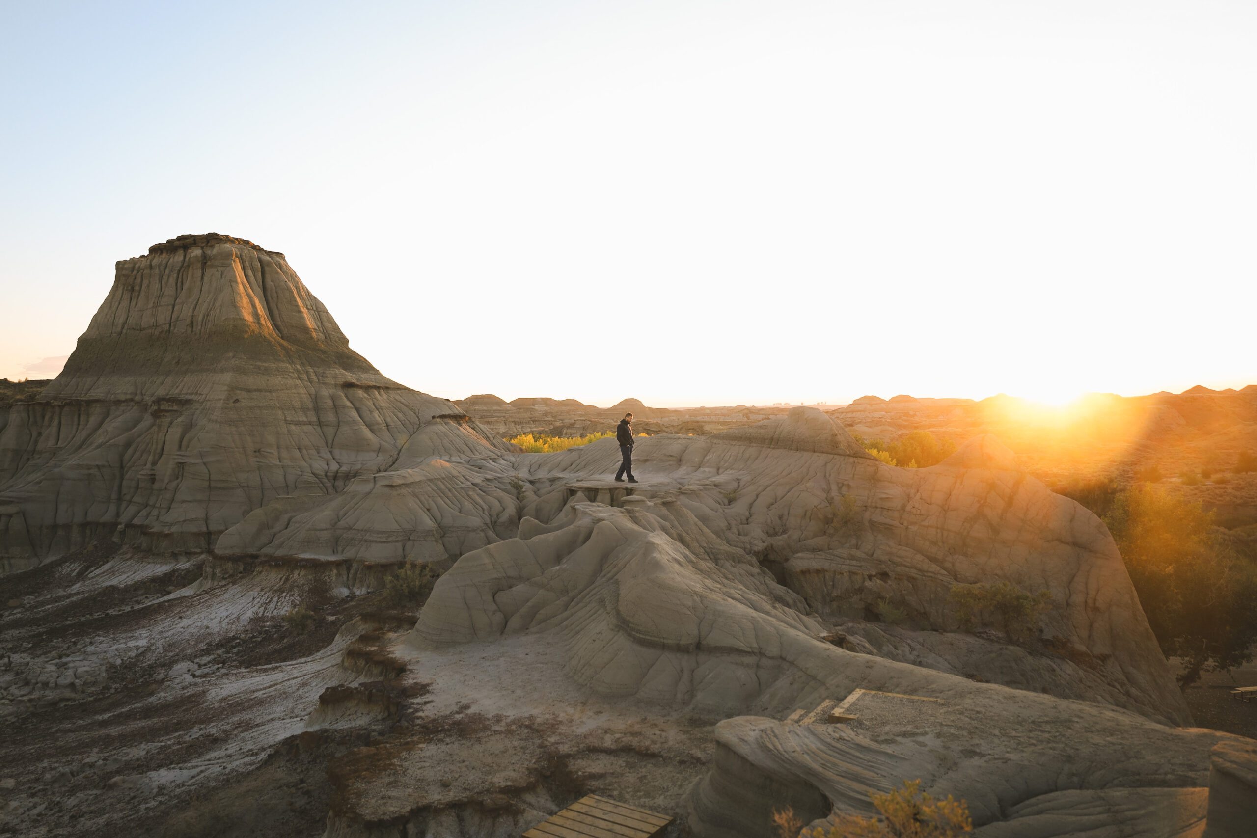 Dreamy Adventurers Homepage + Work with us Page Featured Photo + Dinosaur Provincial Park Blog Post