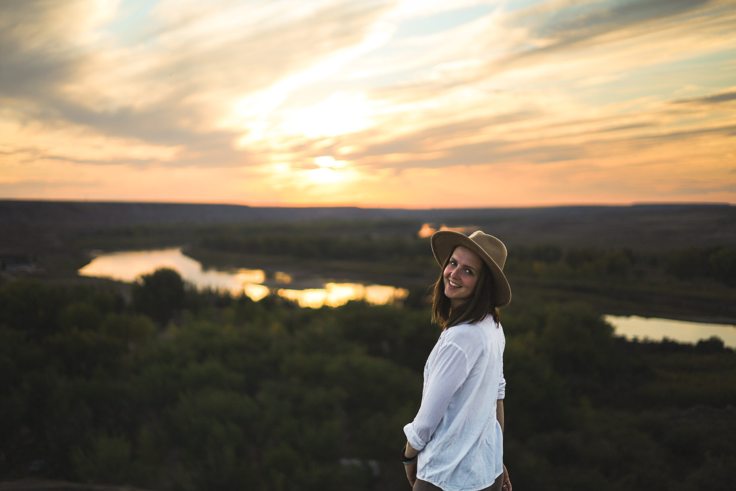 Dinosaur Provincial Park sunset